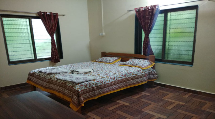 Ac Room in Malvan